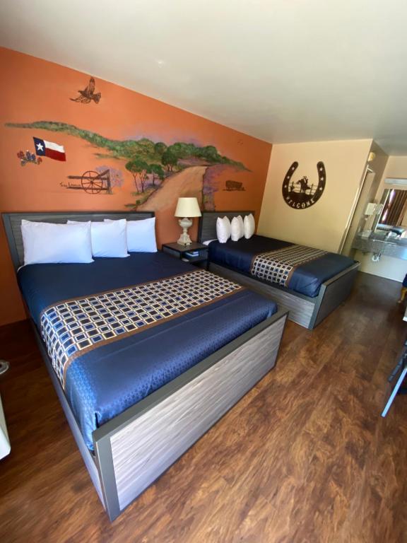 Americas Best Value Inn - Legend's Inn image 11