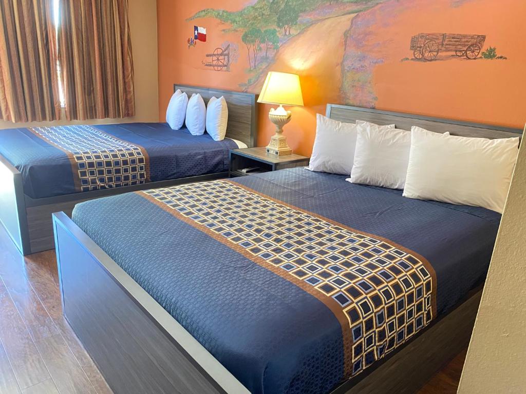 Americas Best Value Inn - Legend's Inn image 12