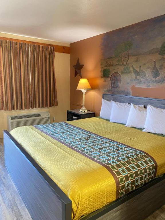 Americas Best Value Inn - Legend's Inn image 25