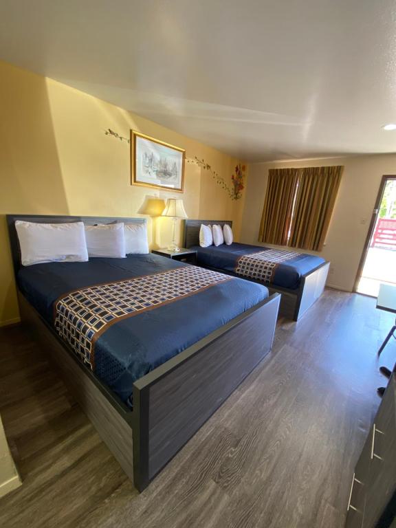 Americas Best Value Inn - Legend's Inn image 8